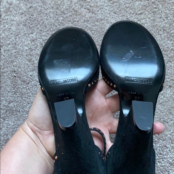 Marc Jacobs ankle strap suede heels size 37 - Picture 3 of 8